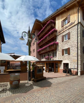 Гостиница Folgaria Post Hotel  Фольгария